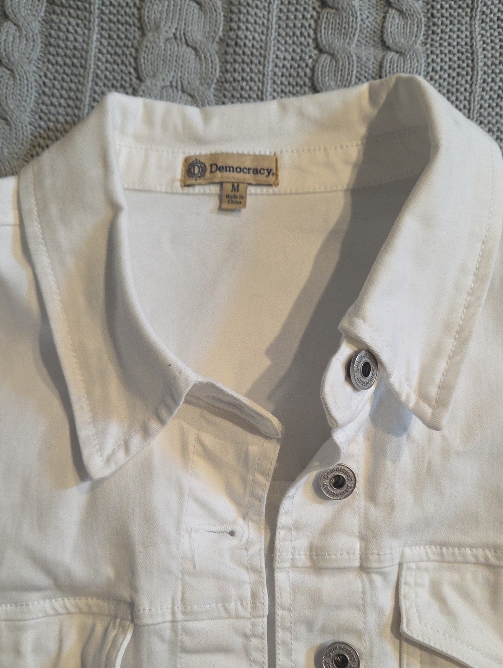 Democracy 3/4 Ruched Sleeve Button Up White Denim Jacket Top Optic White Medium - Picture 3 of 8